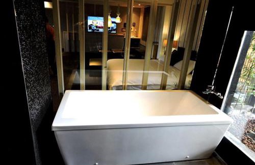 Pingtung Hotel | Roppongi Motel - Dalian