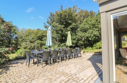 Castallack House | Ros Vale