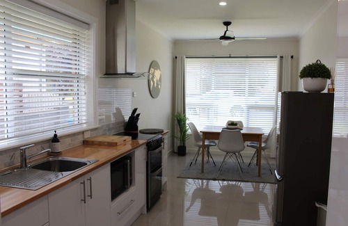 Mount Gambier Apartment | Rosa's Apartment Mt Gambier