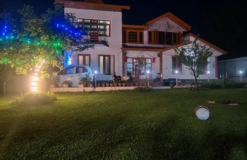 Brein House | Rose Bowl Guest House Homestay