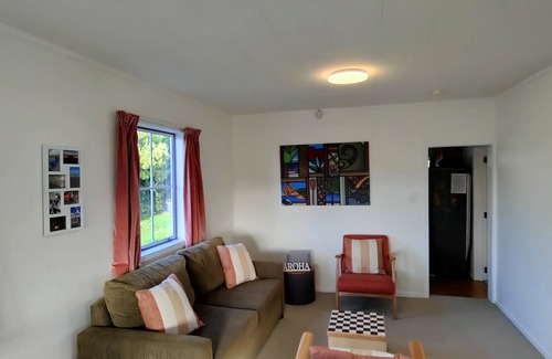 Foxton Beach House | Rose Cottage get-away, Foxton Beach