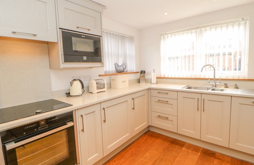 Lazonby Cottage | ROSE COTTAGE, pet friendly, luxury holiday cottage in Lazonby