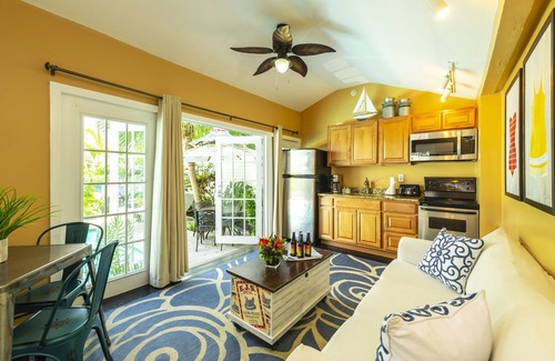 Historic Seaport Condo | Rose Lane Villas - Villa Aqua - 2 King Bedrooms - Downtown Key West