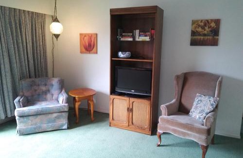 North Cowichan Apartment | Rosedale Manor