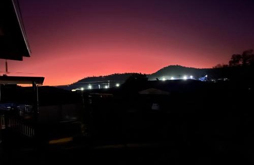 Stanthorpe House | Rosellas on Corundum Cottage - treat yourself!