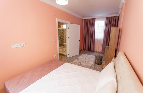 Tasbuku Villa | Roses Villa