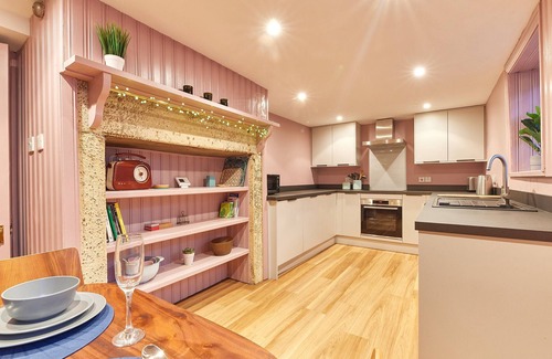 Rothbury Cottage | Rothbury is wonderful, beautiful Northumberland at its best.