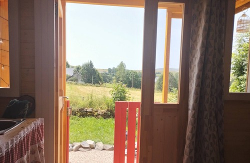 Saint-Saturnin House | Roulotte Romantique Pour 2 Personnes Dans le Parc Naturel des Volcans, au Calme