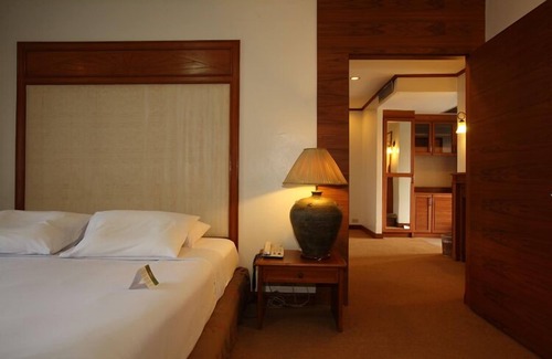 Khlong Kra Saeng Hotel | Royal Diamond Hotel