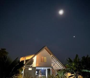 Ratchaburi House | Royal mountain view (วิวเขาหลวง)