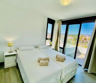 Chimenea Apartment | Royal Palm 22 Luxurious 3 Bedroom Penthouse