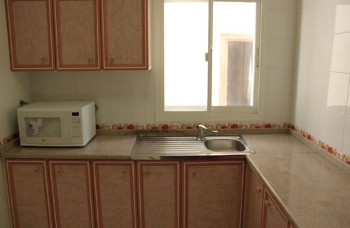 Umm al Quwain Hotel | Royal Residence Hotel Apartments