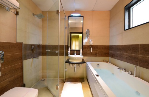 Shimoga Hotel | Royal Ritis