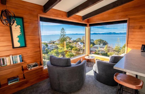 Ngaio Bay House | Roydons - Kaiteriteri Upstairs Holiday Unit