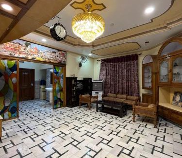 Mahmoorganj House | Ruby Home Stay