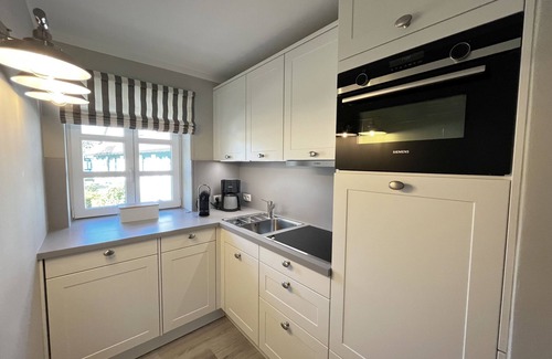 Kreptitz House | Rugiamare, Exclusives, neu Renoviertes, Strandnahes Reihen- Ferienhaus