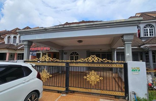 Kampung Telaga Nibong House | Ruhani Homestay 3 KB - 4 Bedroom Fully Airconditioned with WIFI & Netflix