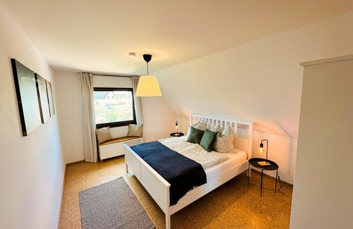 Kolkwitz Apartment | Ruhe und Natur Pur: Moderne Ferienwohnung im Dörflichen Spreewald