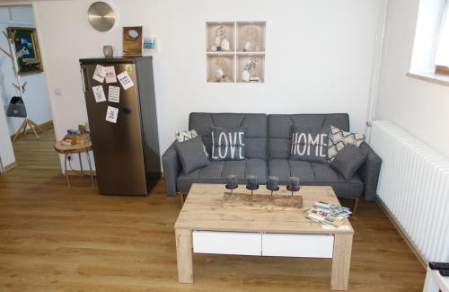 Hildrizhausen Apartment | Ruhige, modern eingerichtete 2 Zimmer Wohnung im Untergeschoss eines Zweifamilienhauses