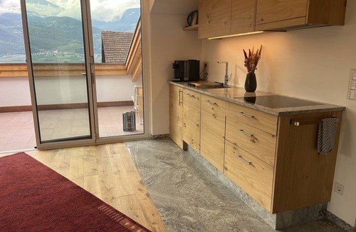 Terlano Apartment | Ruhige Wohnung mit Eigenem Außeneingang