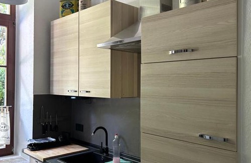 Hilbersdorf Apartment | Ruhige Wohnung im Fabrikstil in Chemnitz