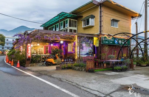 Rueili Village House | Rui Li Yinxiang Qu Homestay