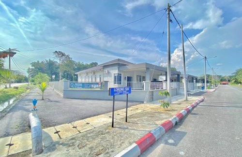 Kampung Banjar House | Rumah Inap Che'Gu Baha