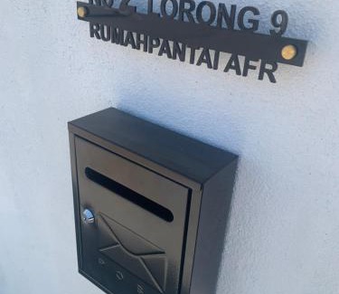 Kuantan House | rumahpantai.afr