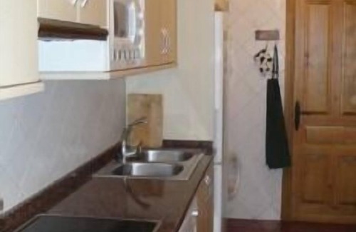 Monteagudo de las Vicarias Cottage | Rural house (rental) Las Vicarias for 11 people