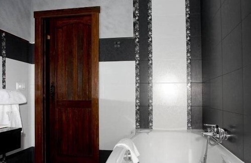 Barrio de Arriba Cottage | Rural apartment La Riguera de Ginio for 25 people