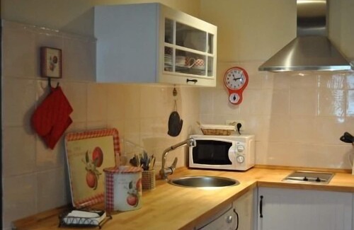 Yerbo Cottage | Rural apartments Ca Lulón - LA COLMENA (2 people)