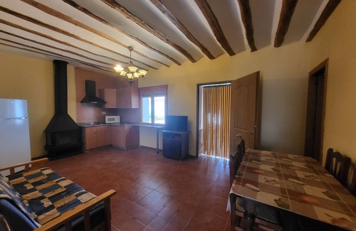 Casas del Cerro House | Rural house "casa del cerro II" barbecue fireplace patio 350m, river beach 5min