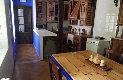 Brazatortas Cottage | Rural house (full rental) The Five Frogs for 15 people