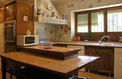 La Serrada Cottage | Rural House Las Yernas in La Serrada, a few minutes from Ávila