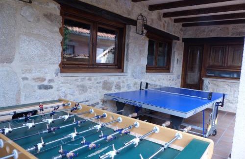 San Pelayo de Guarena House | Rural Montesa