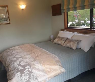 Haruru Bed & Breakfast | Rural Palms