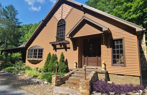 Beechgrove House | Rural Retreat at Hillside Hideaway