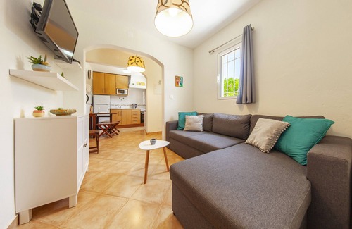 Alfarrobeira Villa | Rural retreat with plunge pool & BBQ