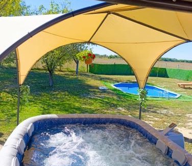 Vardarac House | Ruralna kuća za odmor Bor Anya