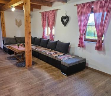 Lovinac House | Ruralna kuća za odmor Lika