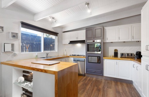 Rye House | Rustic Bubbles - house with games room, solar heated pool and pet friendly