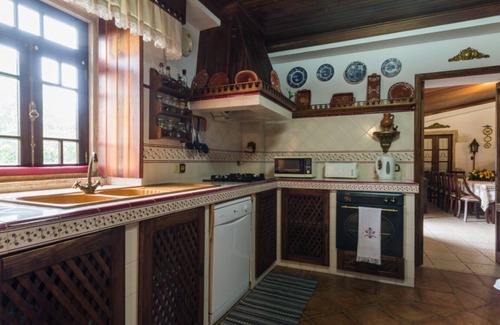 Ansiao Cottage | Rustic country house with big garden, barbecue and terrace