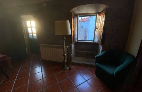 Vila Ruiva Cottage | Rustic Terrace2 Bedrooms Farm House