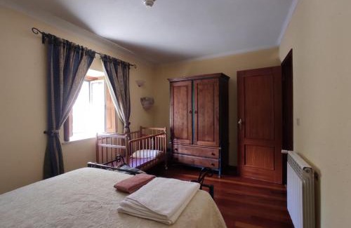 Vila Ruiva House | Rustic Terrace2 Bedrooms Farm House