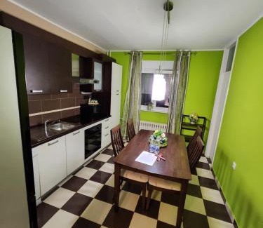 Pozega Apartment | Rustica Nocte Home apartman