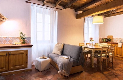 Molina Apartment | Rustico ed Elegante Molina 3