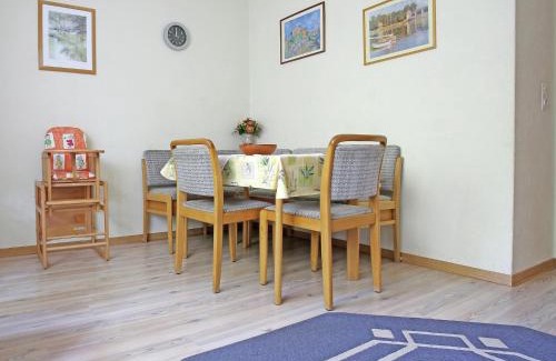 Oberschledorn Apartment | Rustikales Medebach-Ski-Retreat