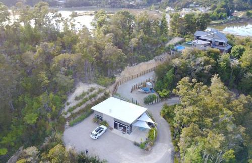 Kaiteriteri House | Ryder Ridge Holiday Home