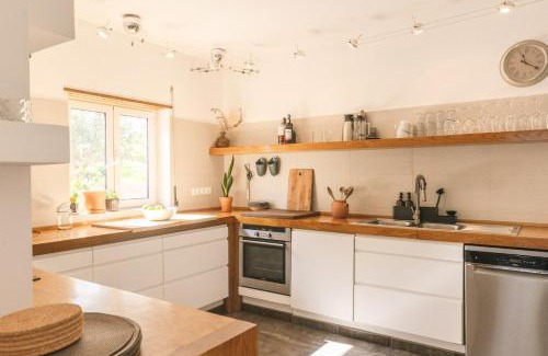 Barril de Cima Villa | SÃONE Guesthouse