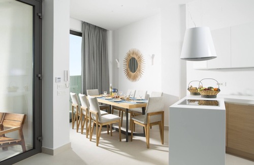 Kato Galatas Villa | S&K Villas